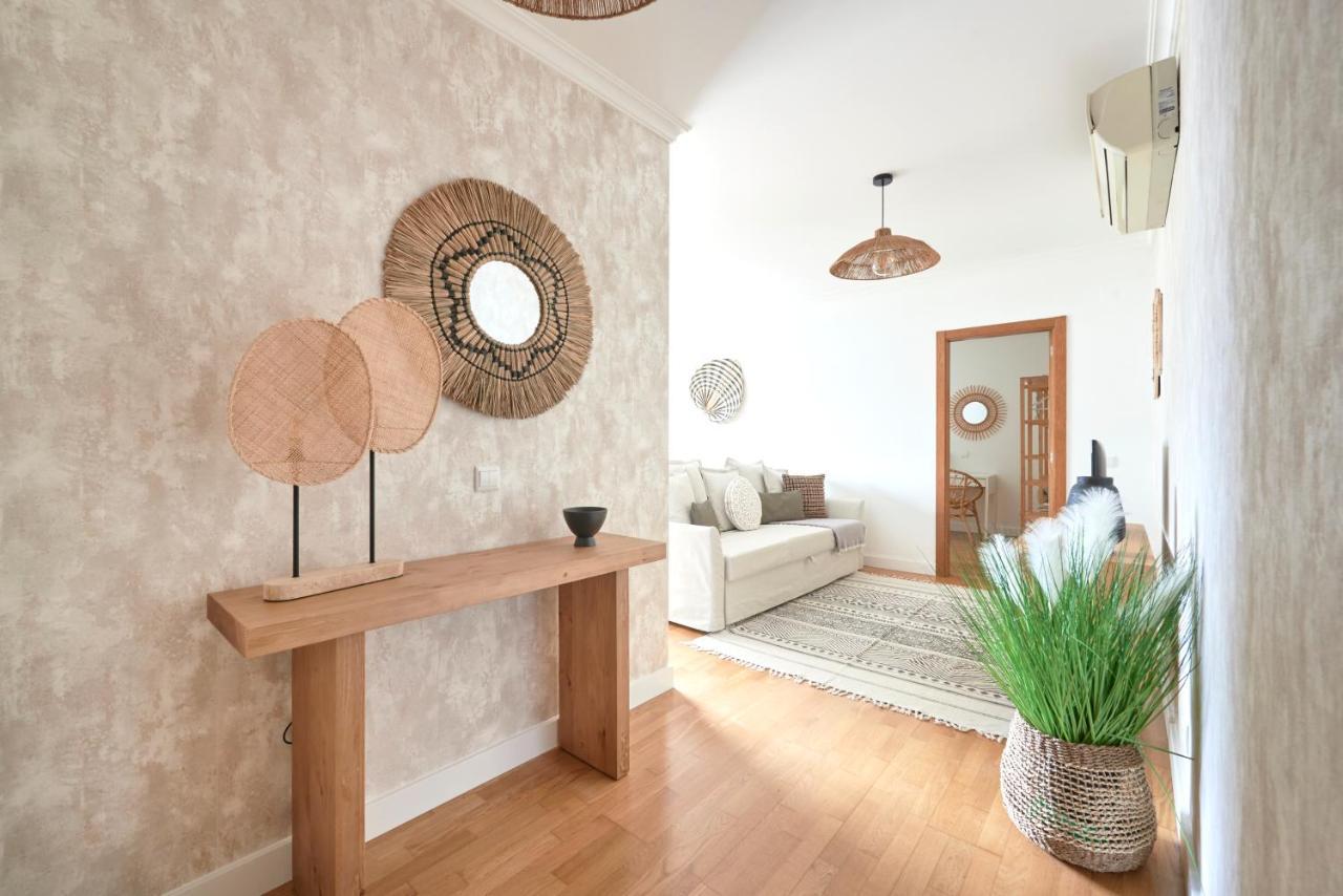 Apartment With Private Terrace & Car Garage Lizbona Zewnętrze zdjęcie