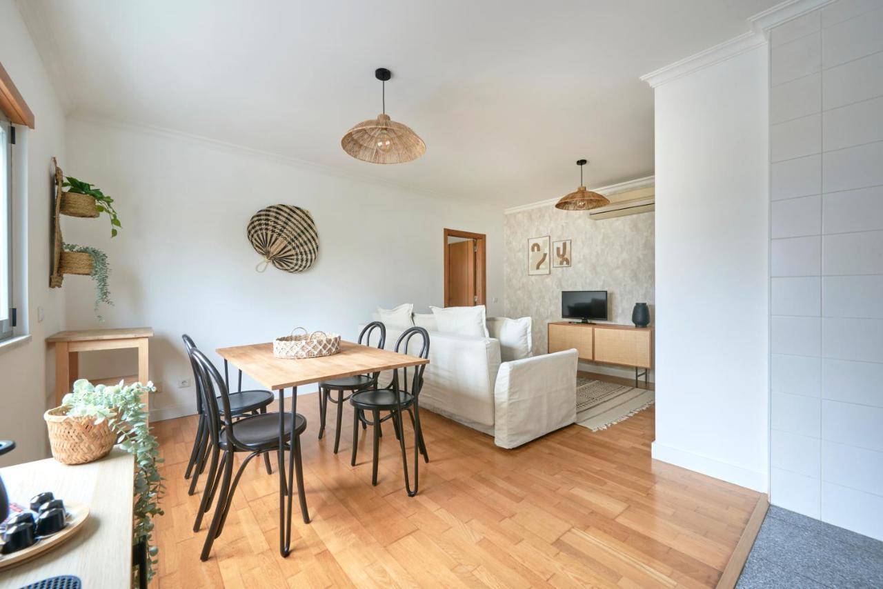 Apartment With Private Terrace & Car Garage Lizbona Zewnętrze zdjęcie